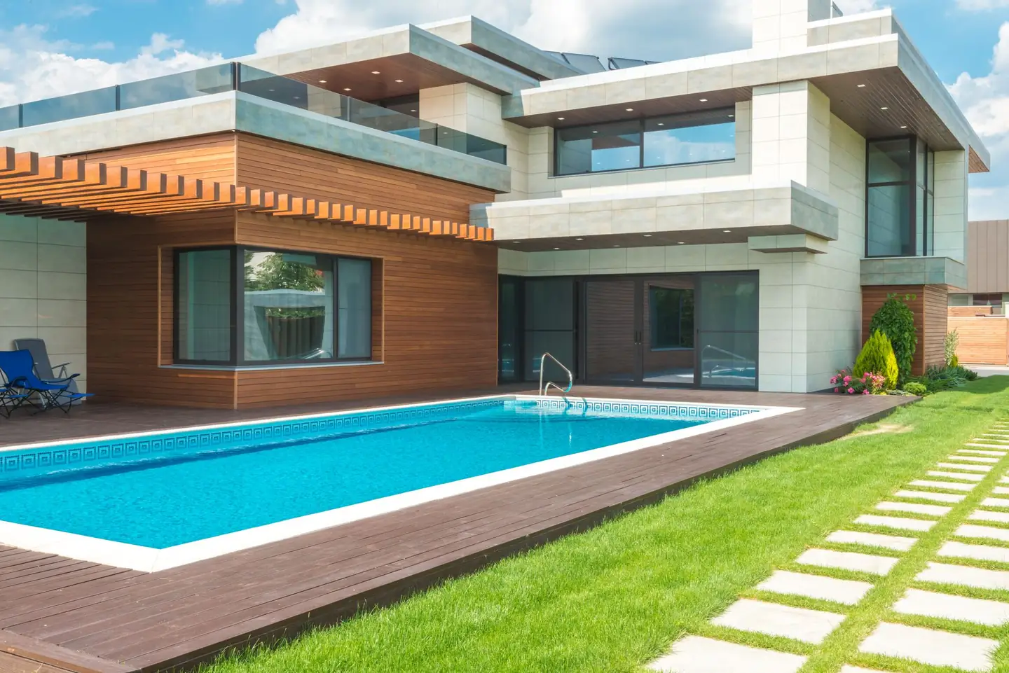 Swimming pool builders serving Canada Bay, NSW